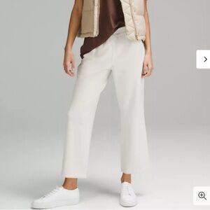 Lululemon Softstreme High-Rise Straight-Leg Cropped Pant Bone Size 8